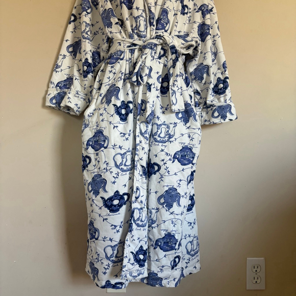 RARE Victoria's Secret Gold Label 80s Vintage White Blue Teapot Print Robe OS - Picture 3 of 15